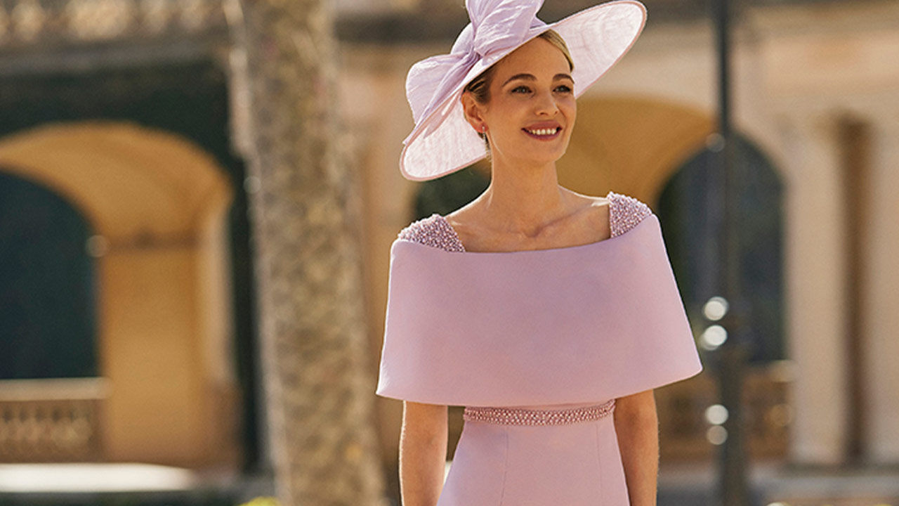 Arnotts store wedding hats