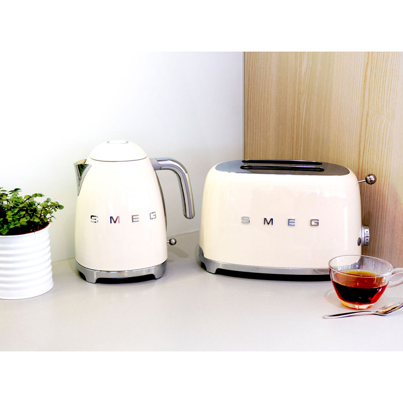 SMEG Kettle Review! 