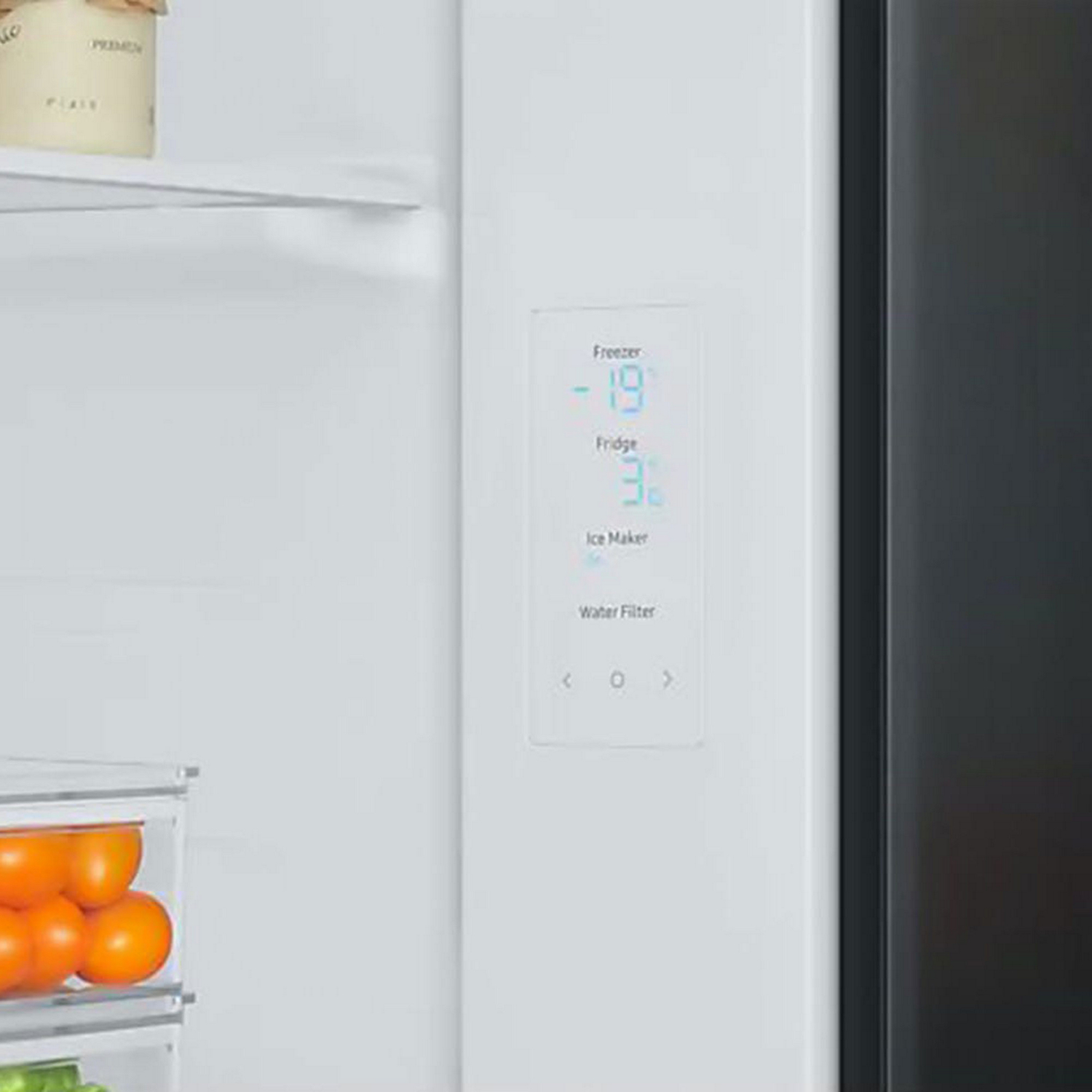RS8000 7 Series American Style Fridge Freezer With SpaceMax™ Technology