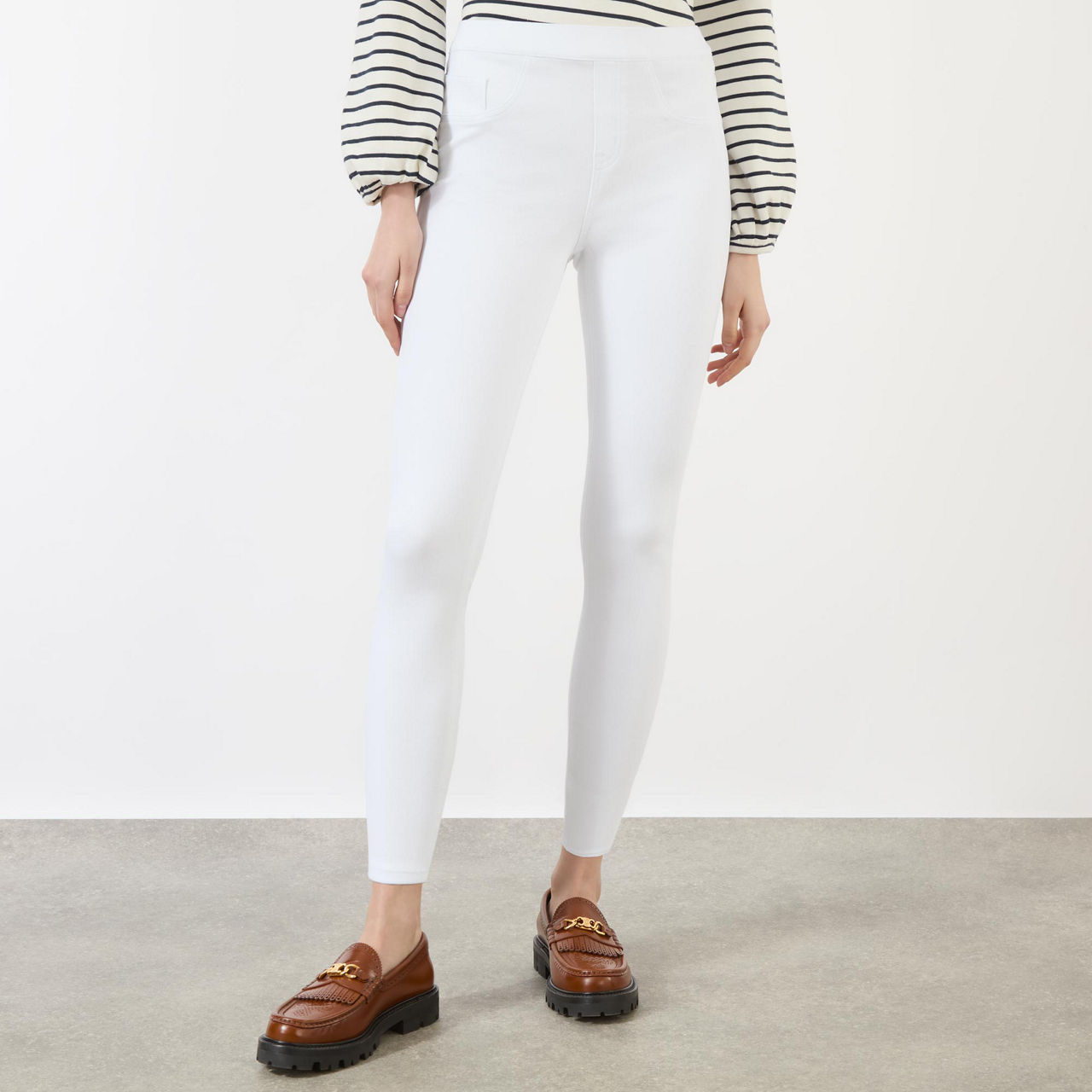 Spanx Jean-Ish Ankle Leggings