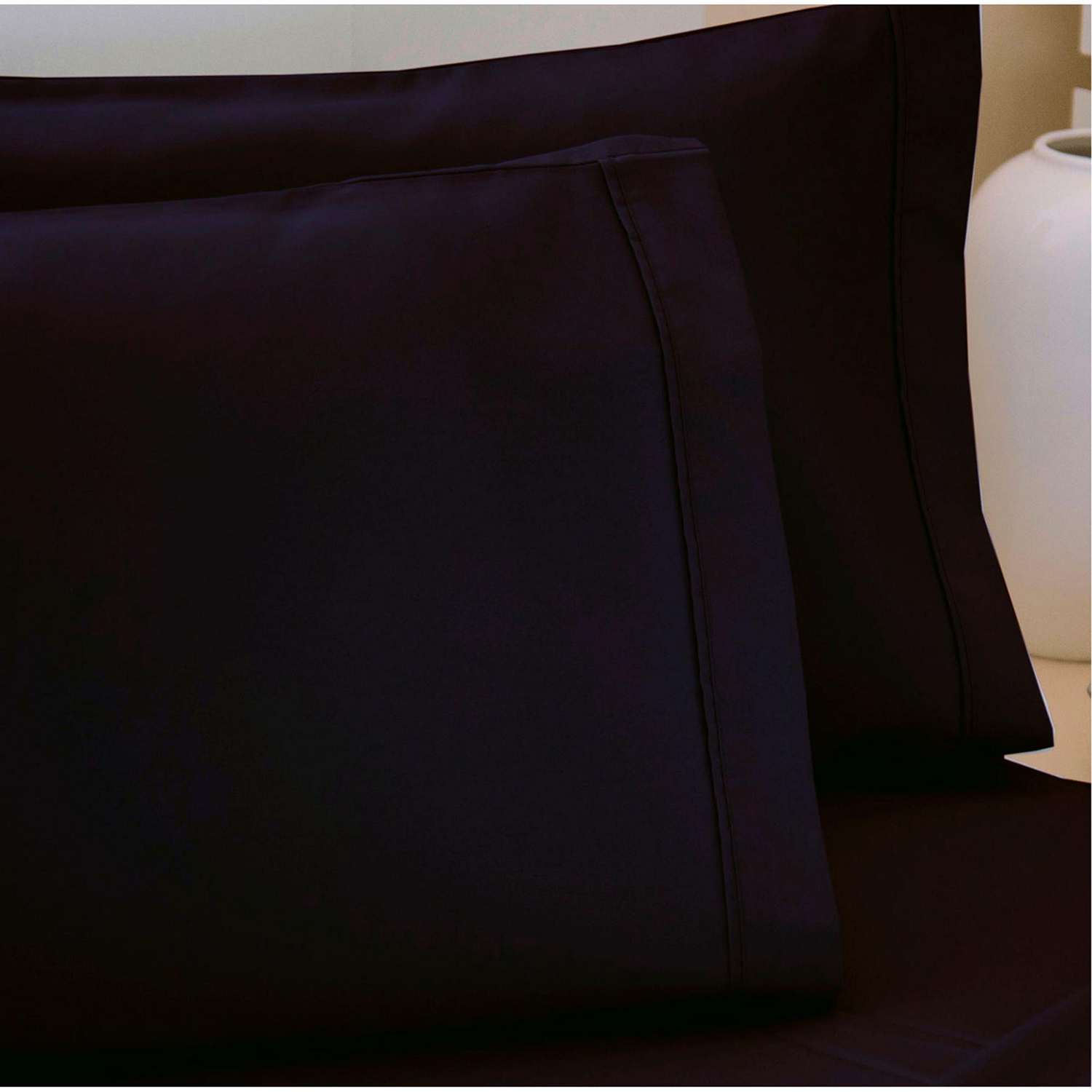 Egyptian Cotton 200 Pillowcases Black
