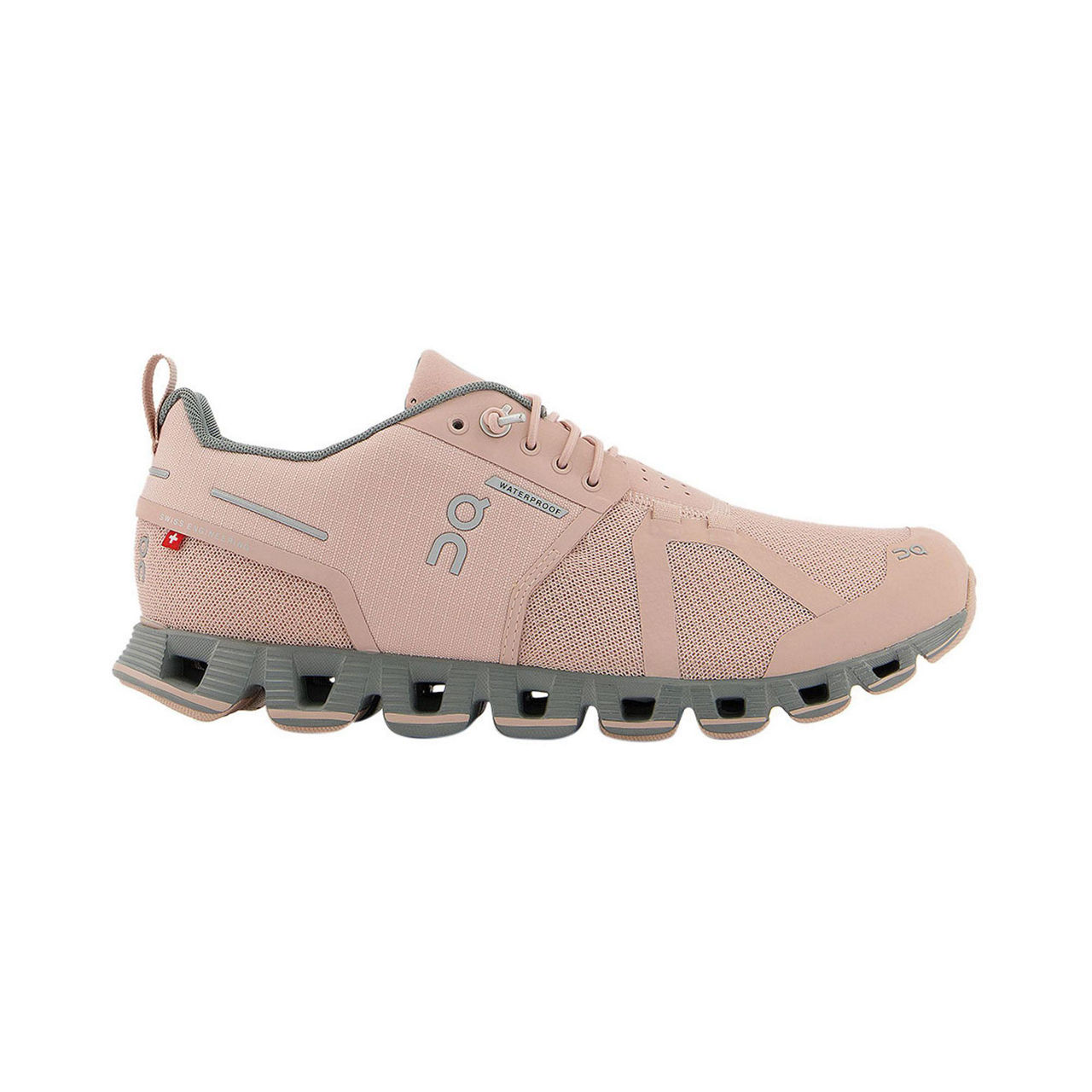 On cloud best sale waterproof trainers