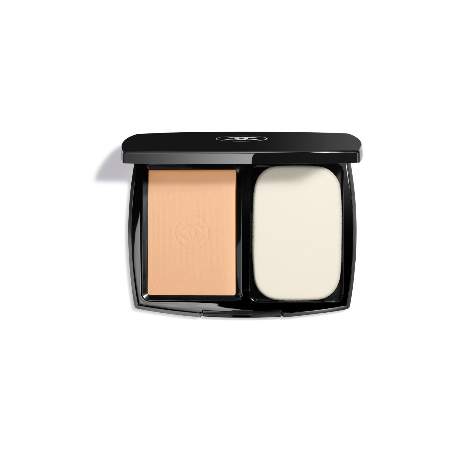 CHANEL ULTRA LE TEINT ULTRAWEAR – ALL–DAY COMFORT FLAWLESS FINISH COMPACT FOUNDATION