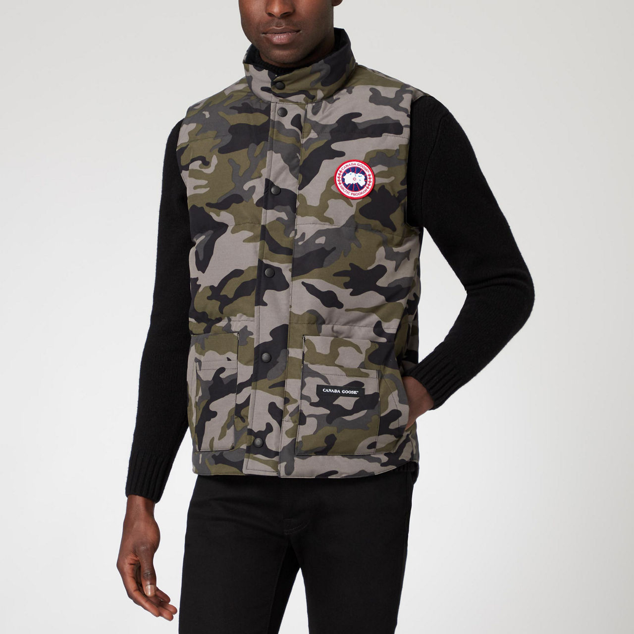 Canada goose shop gilet mens camo