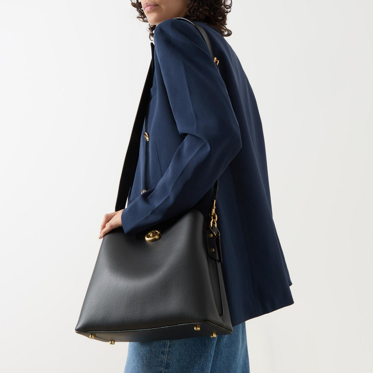 Willow shoulder bag online coach