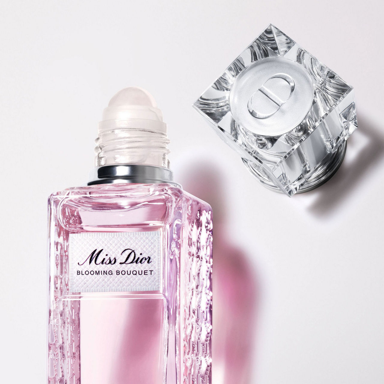 Miss dior shop pearl roller