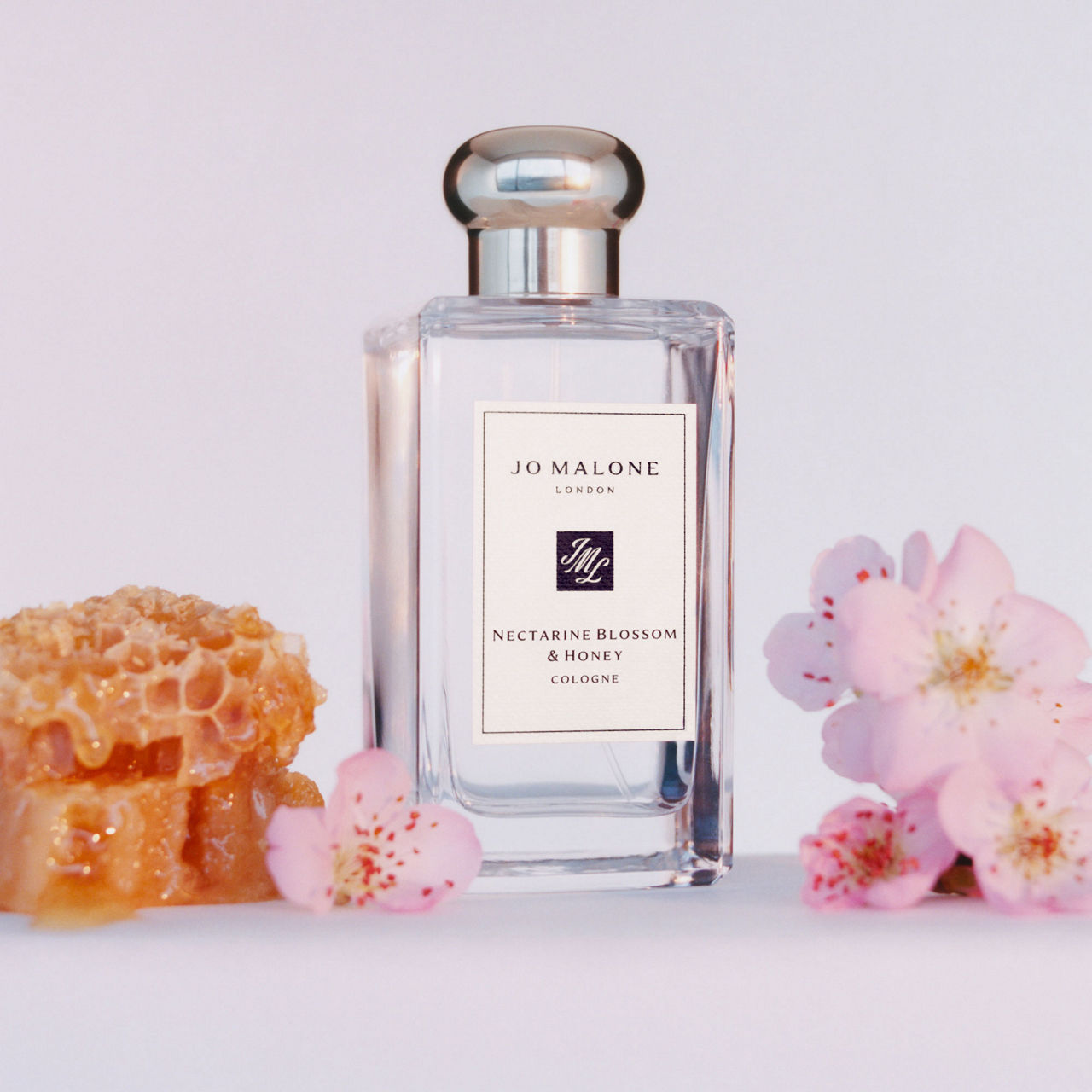 Nectarine blossom & honey cologne sale