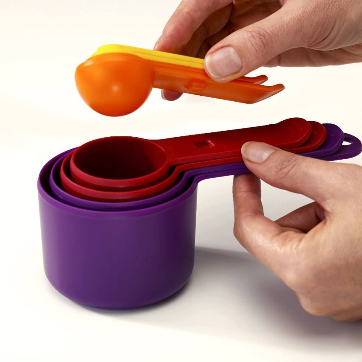 Nest™ Measuring Cups & Spoons