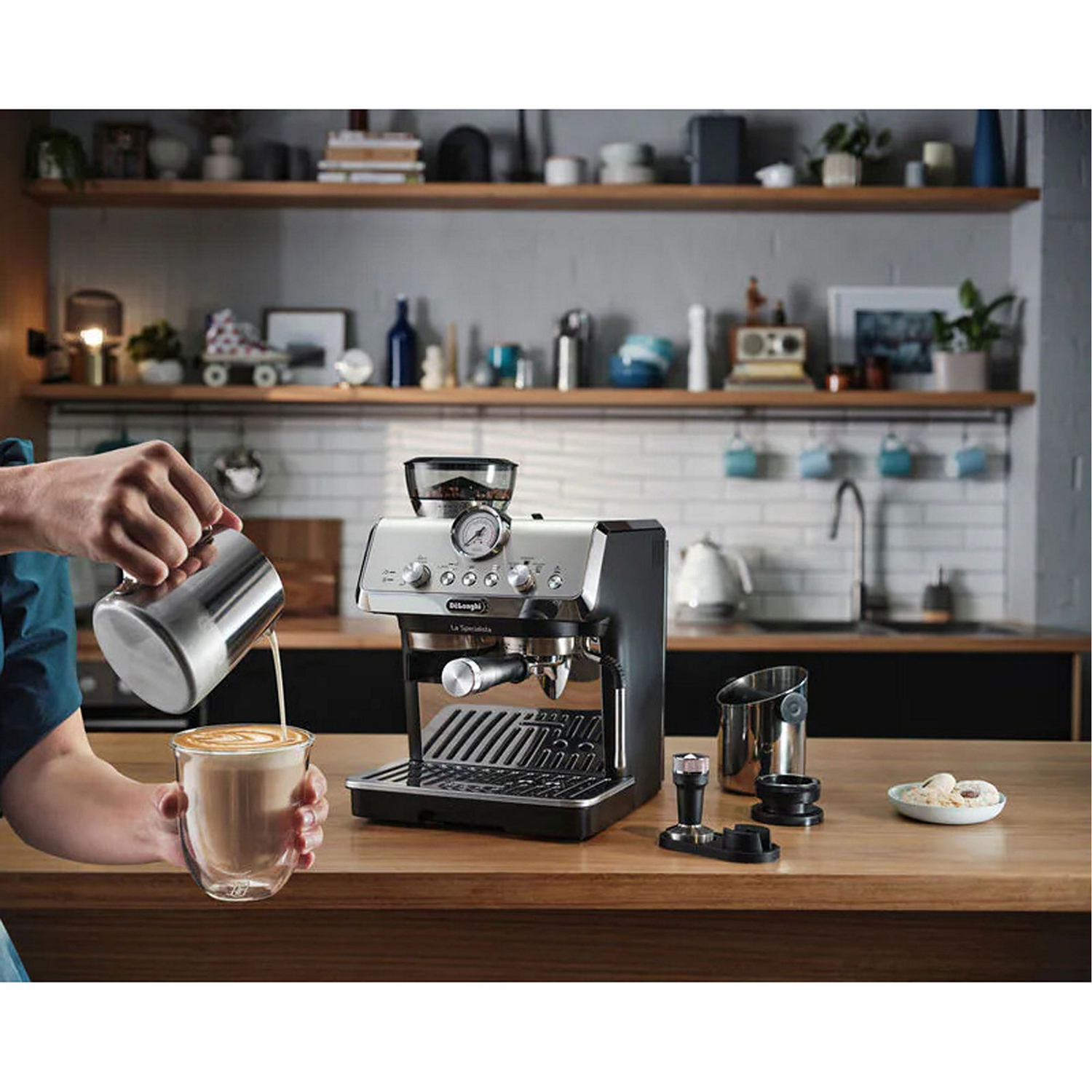 La Specialista Arte Manual Espresso Maker