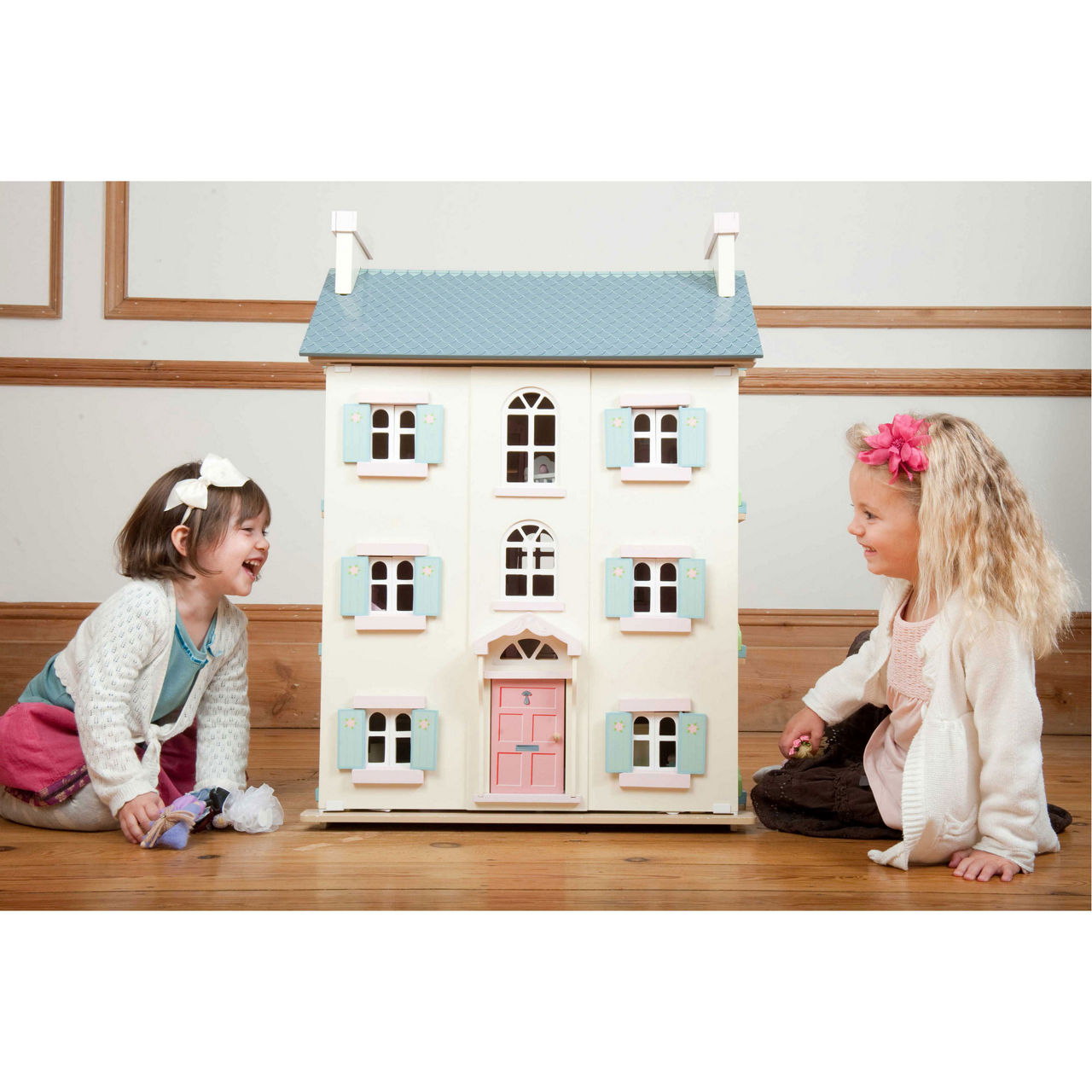Wooden Cherry Tree Hall Doll House