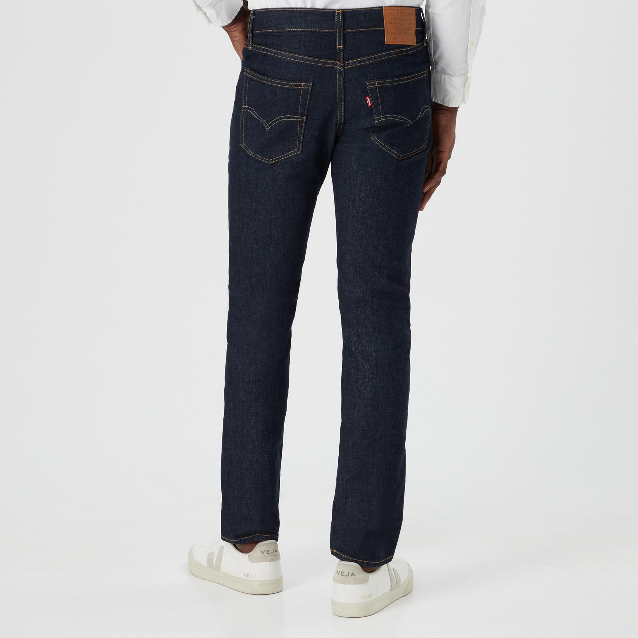 Levis 2025 brown thomas