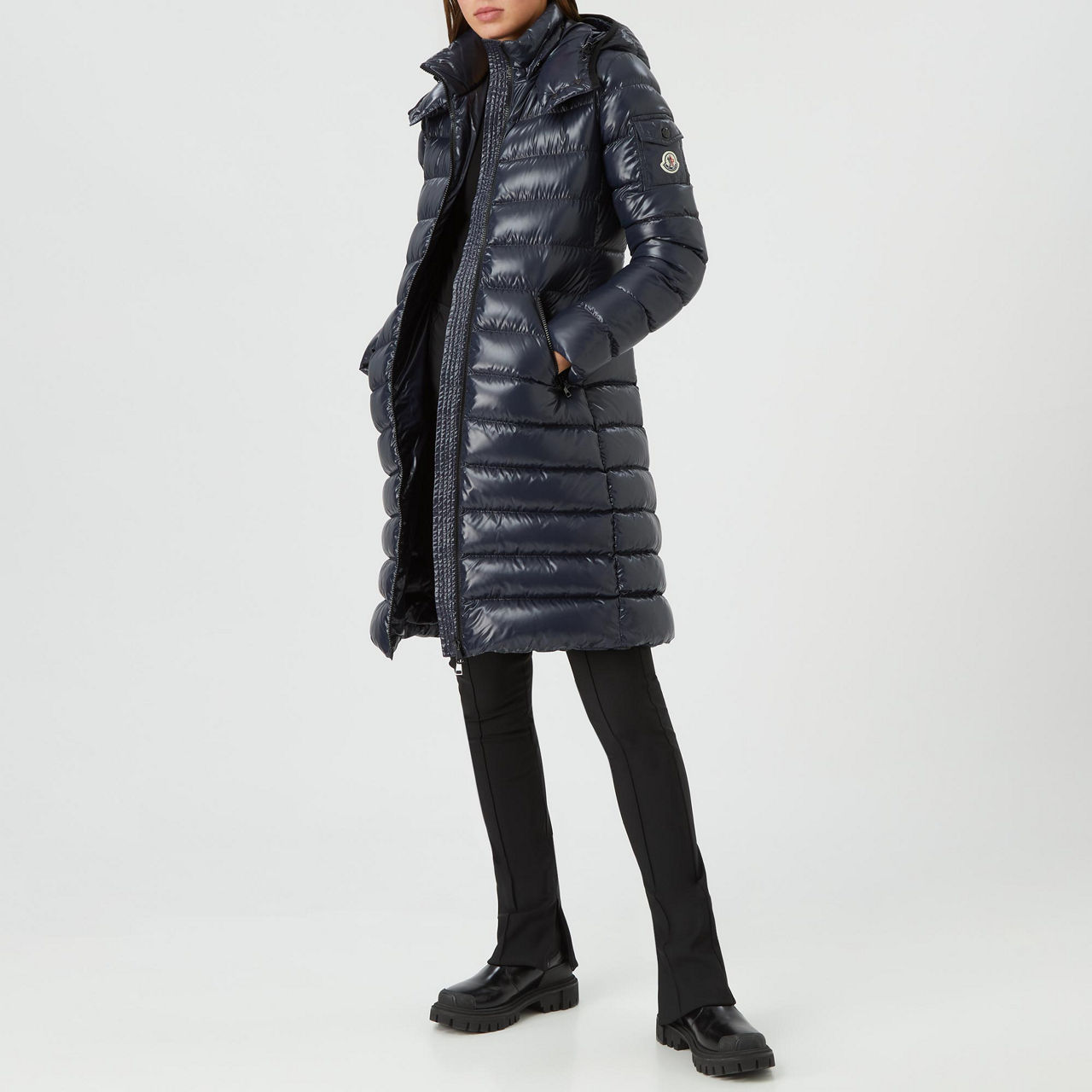 Moncler moka hotsell lacquer hooded jacket