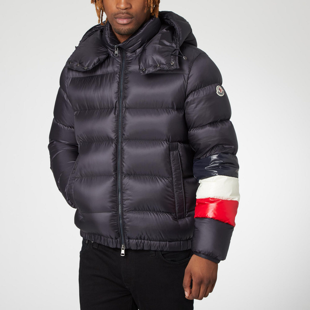 Moncler willm store