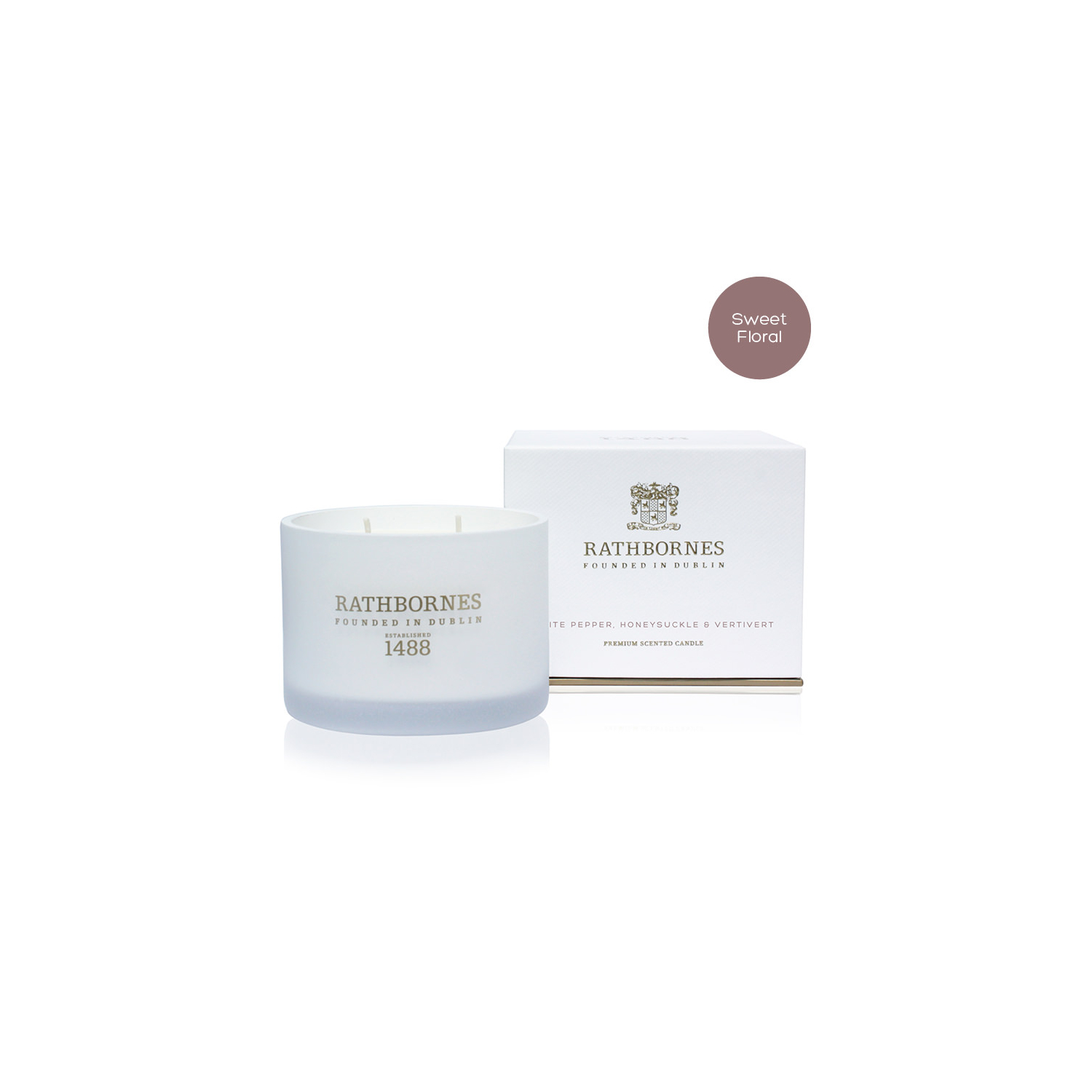 White Pepper, Honeysuckle and Vertivert Classic Candle
