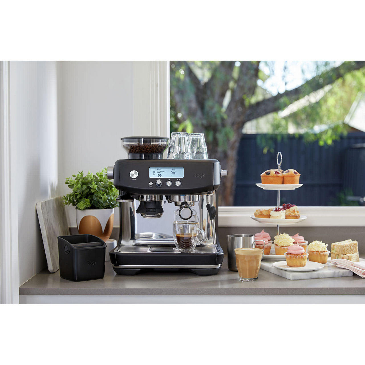 Sage Barista Pro Black Coffee Machine - Hunt Office Ireland