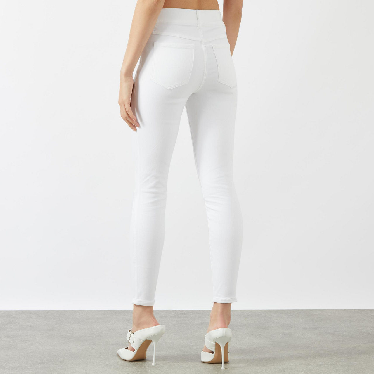 Spanx, White Skinny Jean – Lulubelles Boutique
