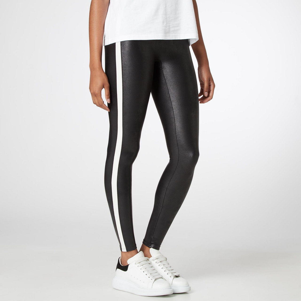 SPANX Women's Tuxedo-Stripe Faux-Leather Leggings Black XS