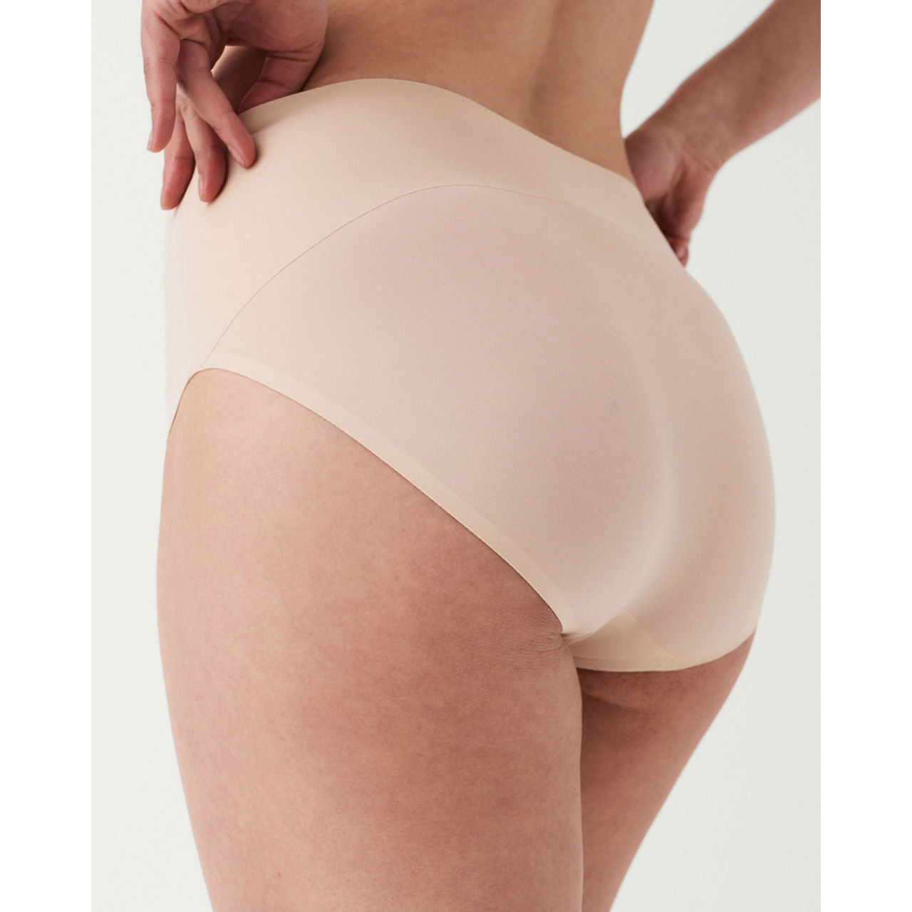 SPANX Undie-tectable® Briefs - Nude