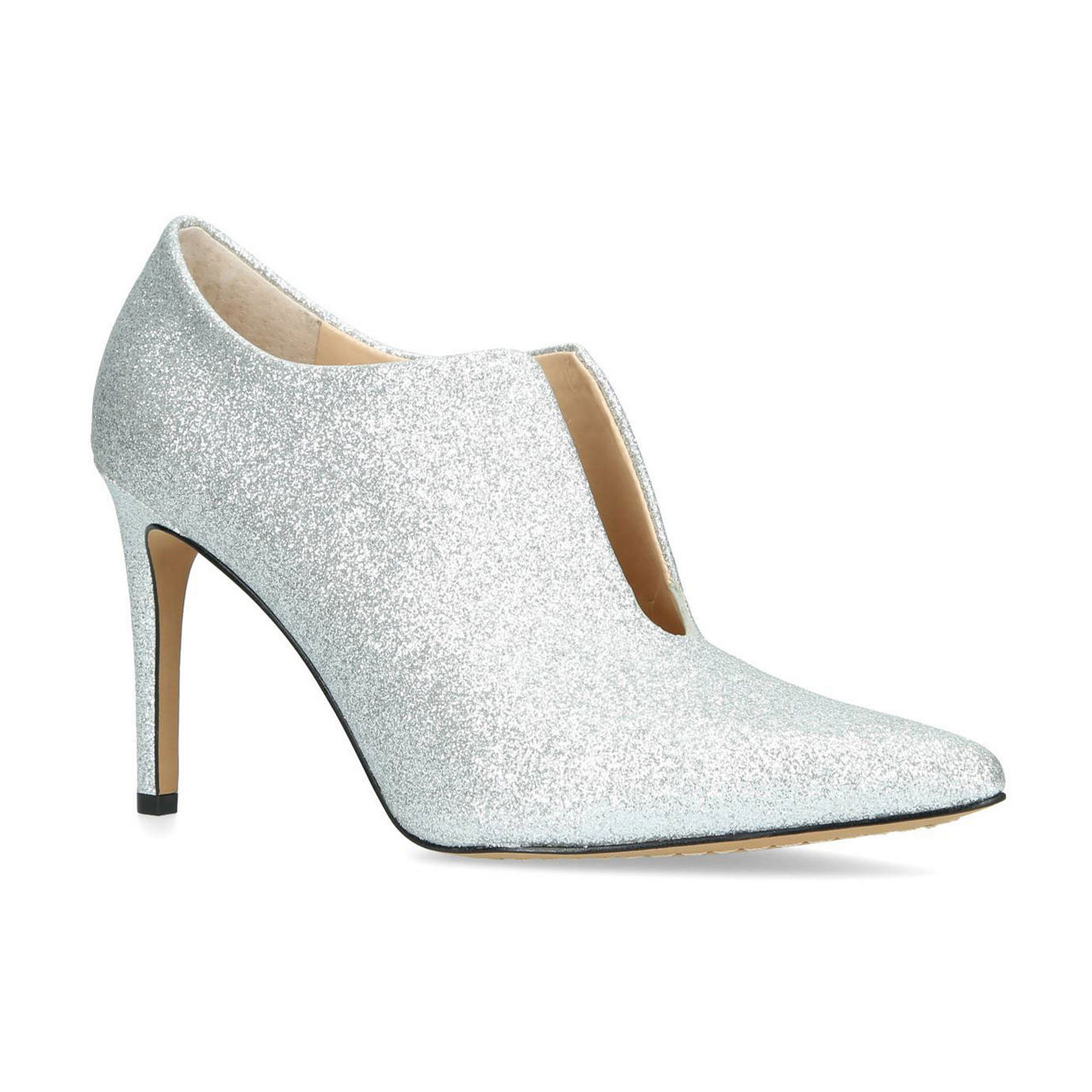 Vince camuto hot sale metseya bootie