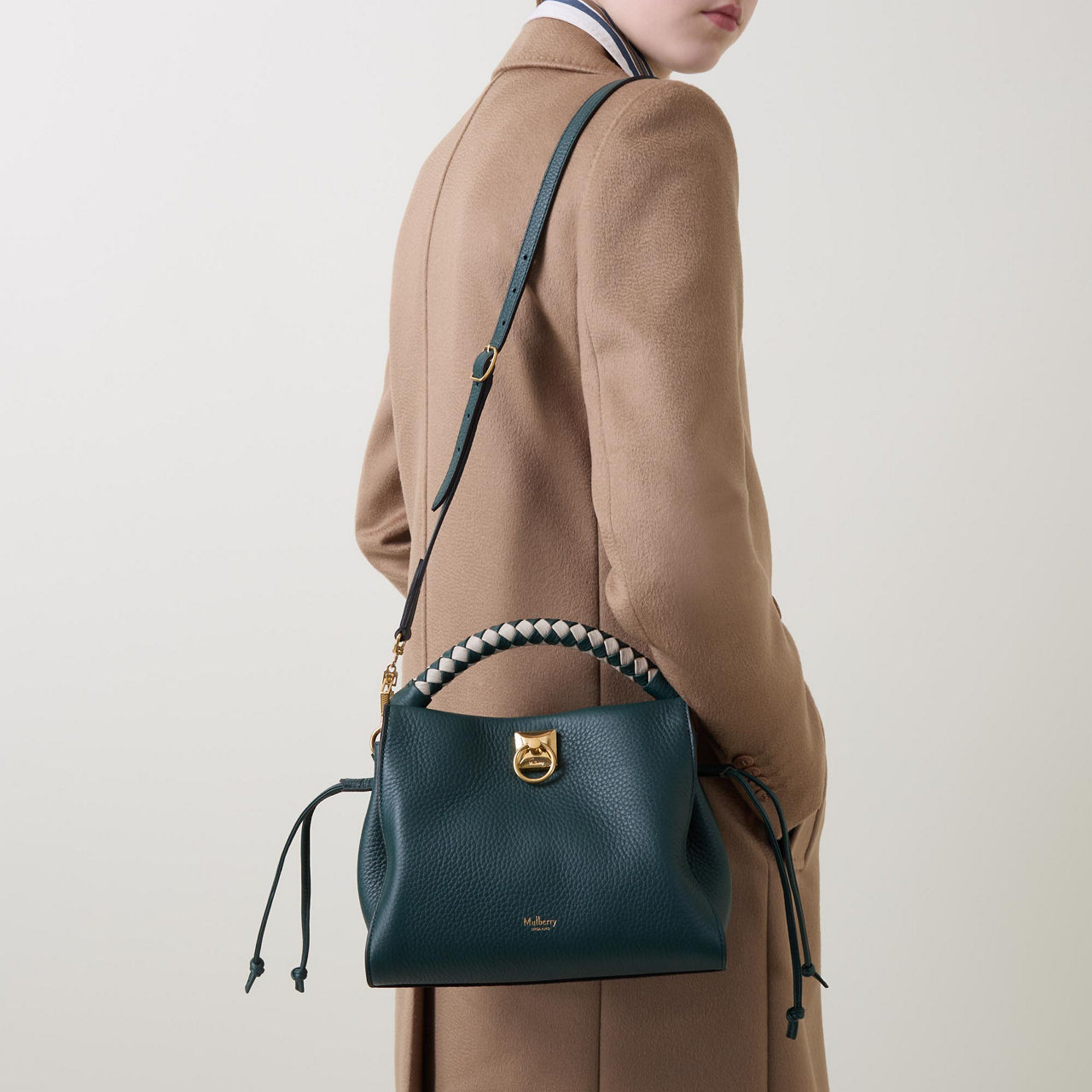 Mulberry's Iris Tote Is The New Millennial IT Bag