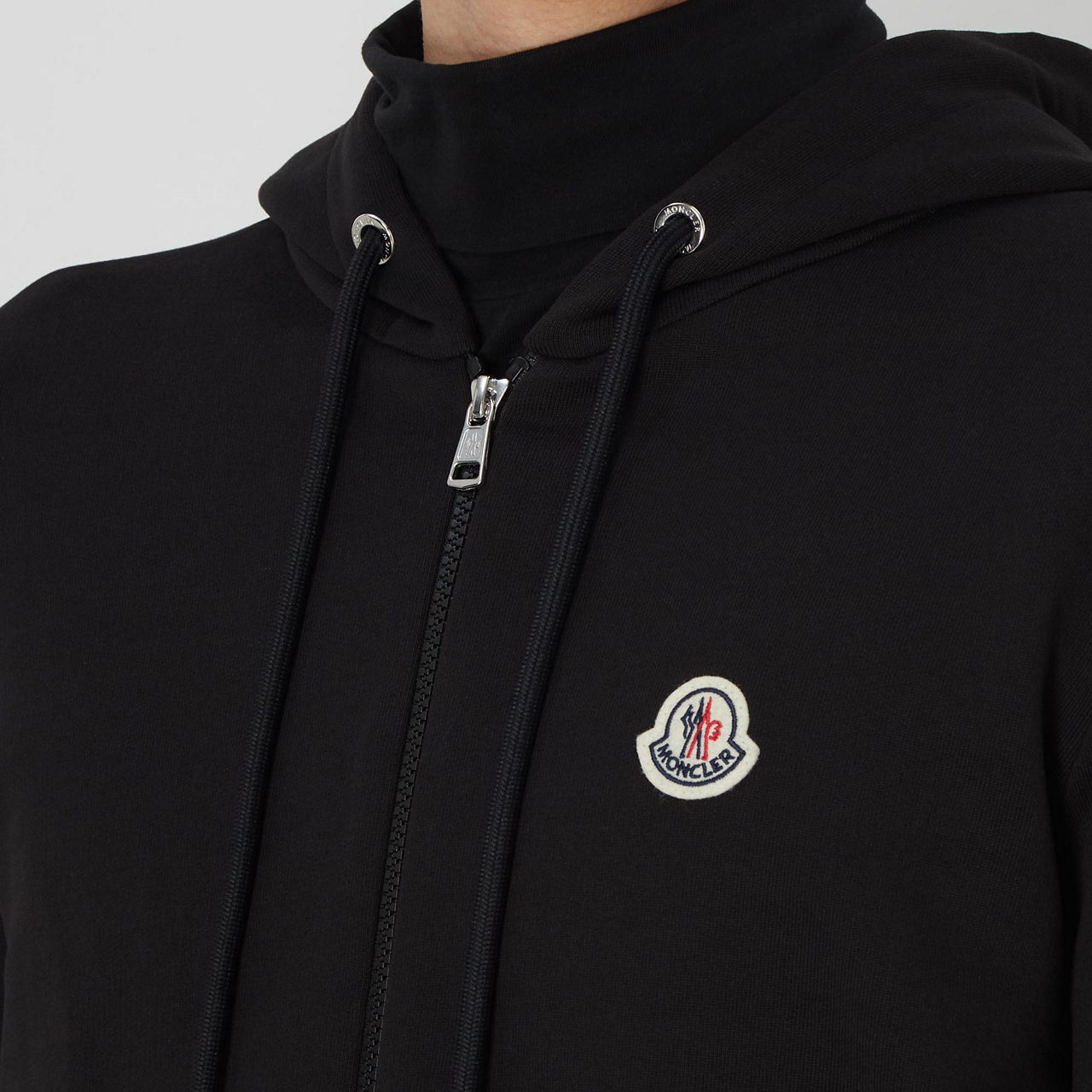 Moncler zip outlet up