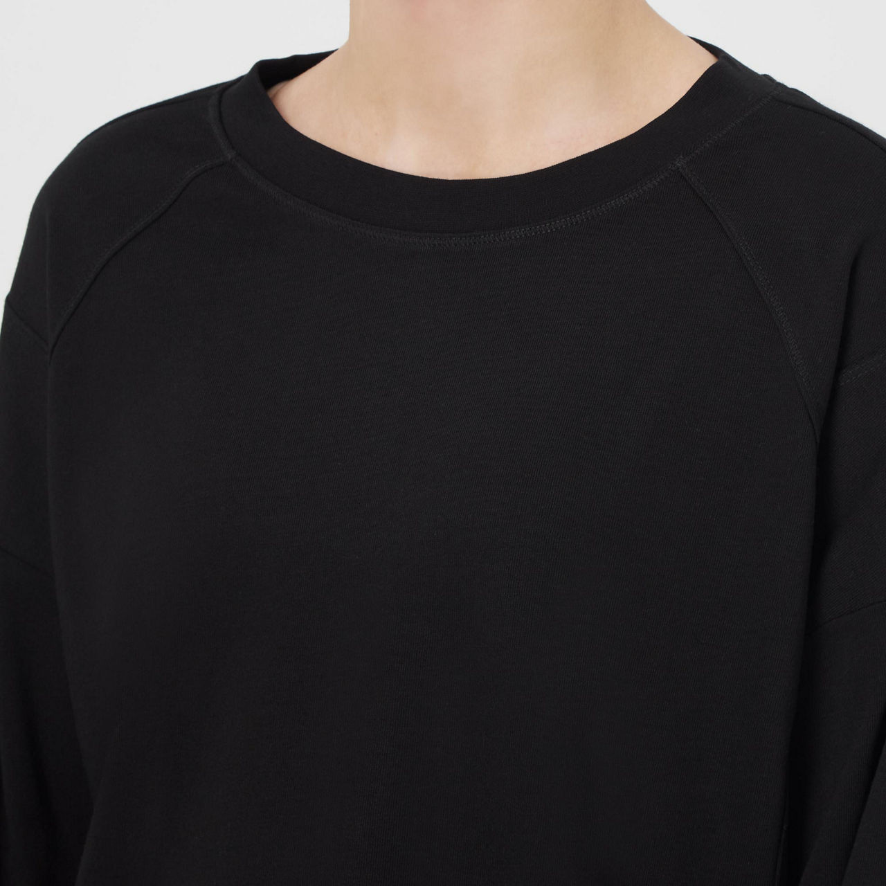 After Class Crop Sweatshirt - Black