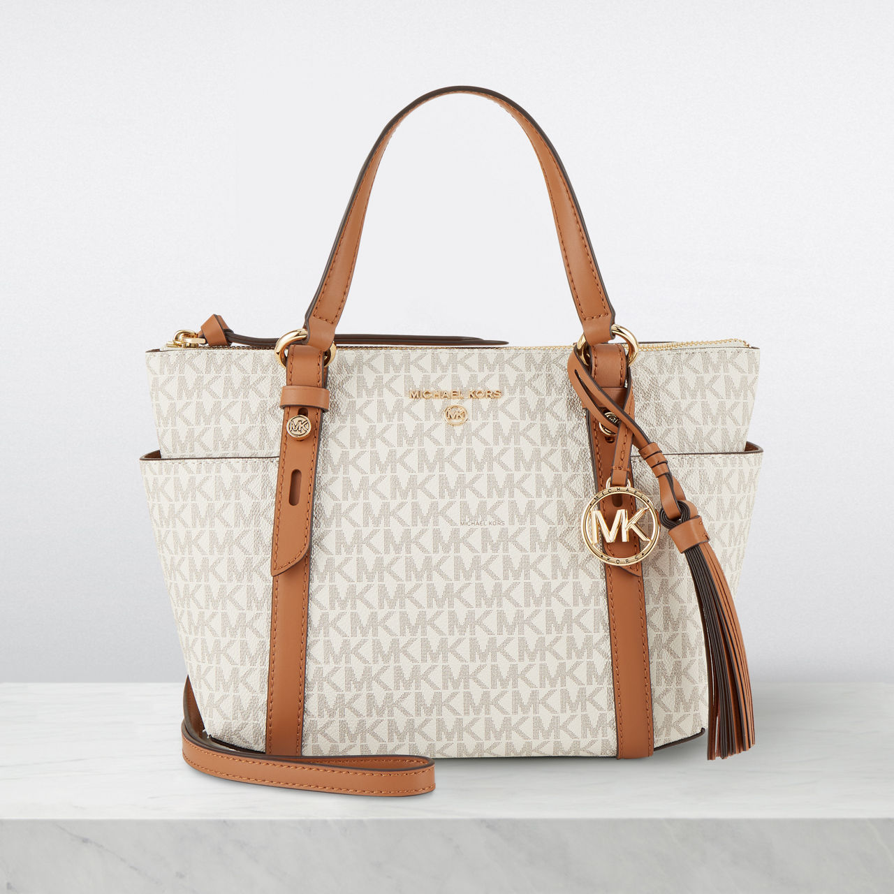 Michael kors 2025 small tote