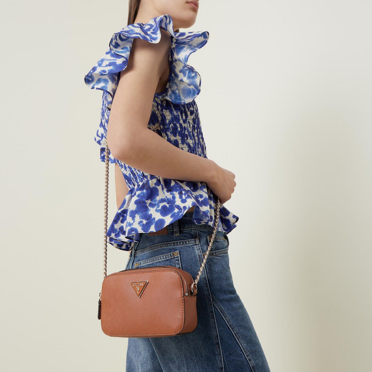 Noelle Camera Crossbody Bag