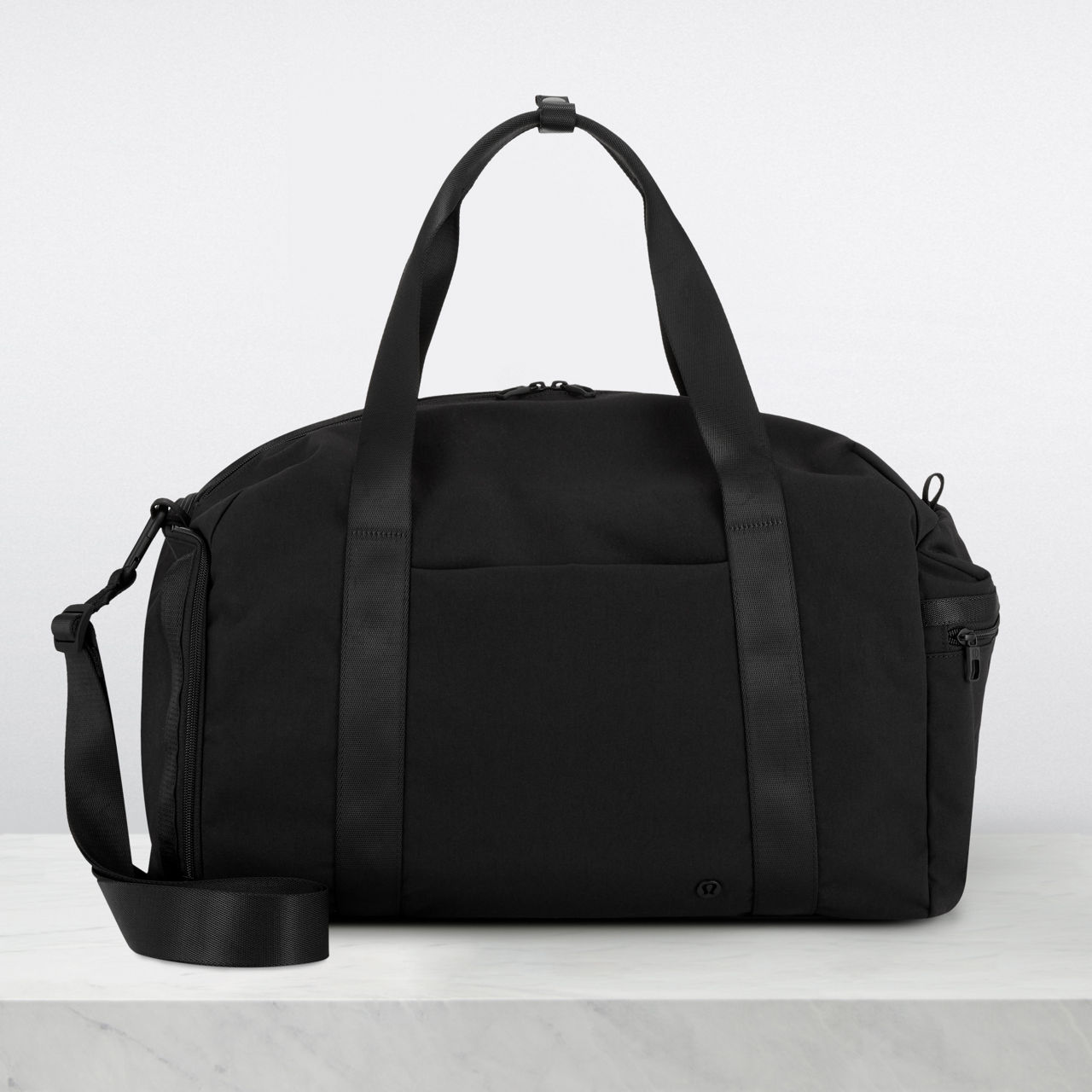 Lululemon best sale mens duffle