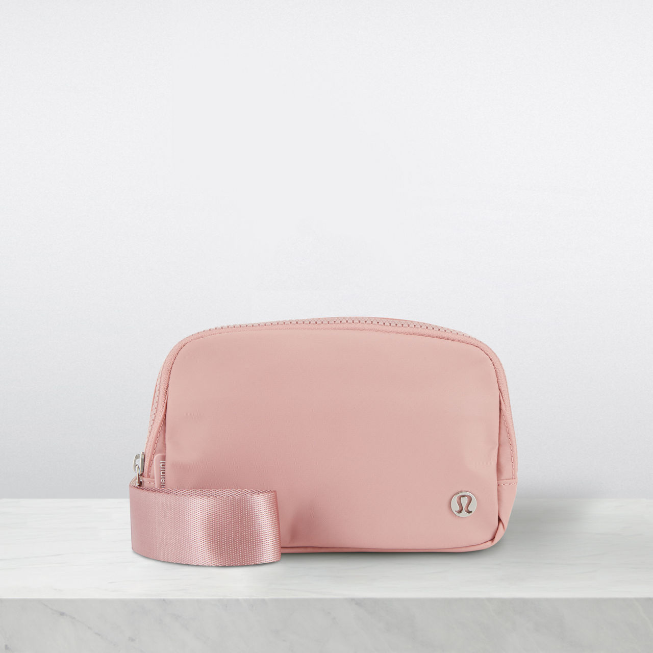 BÉIS 'The Convertible Mini Weekender' in Atlas Pink - Pink Small Weekend  Bag & Travel Bag