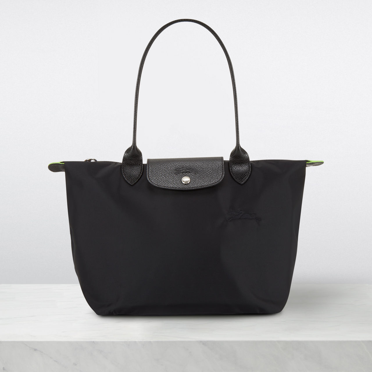 Black longchamp bag online medium