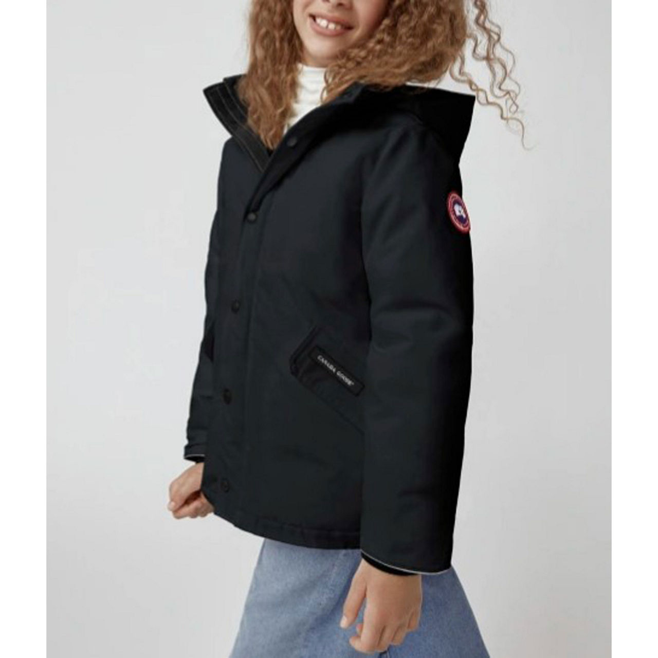 Canada goose hotsell youth logan