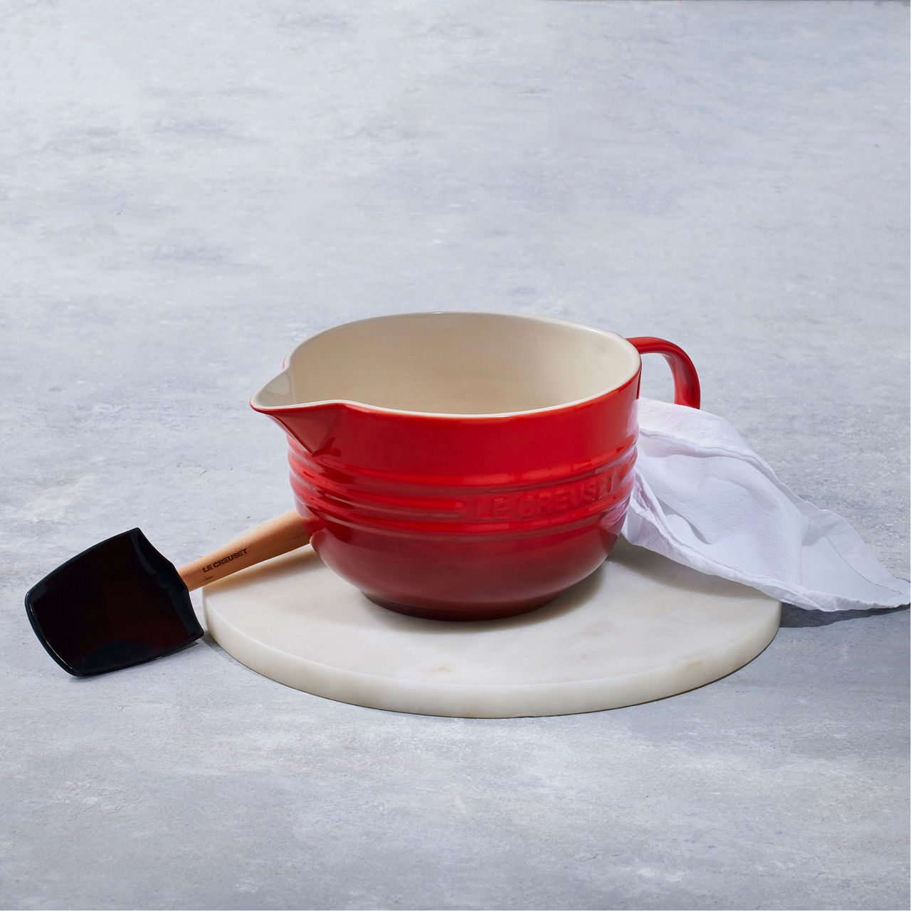 LE CREUSET Stoneware Mixing Jug