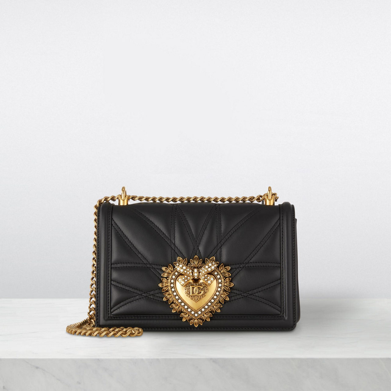 Devotion shoulder bag in Black for