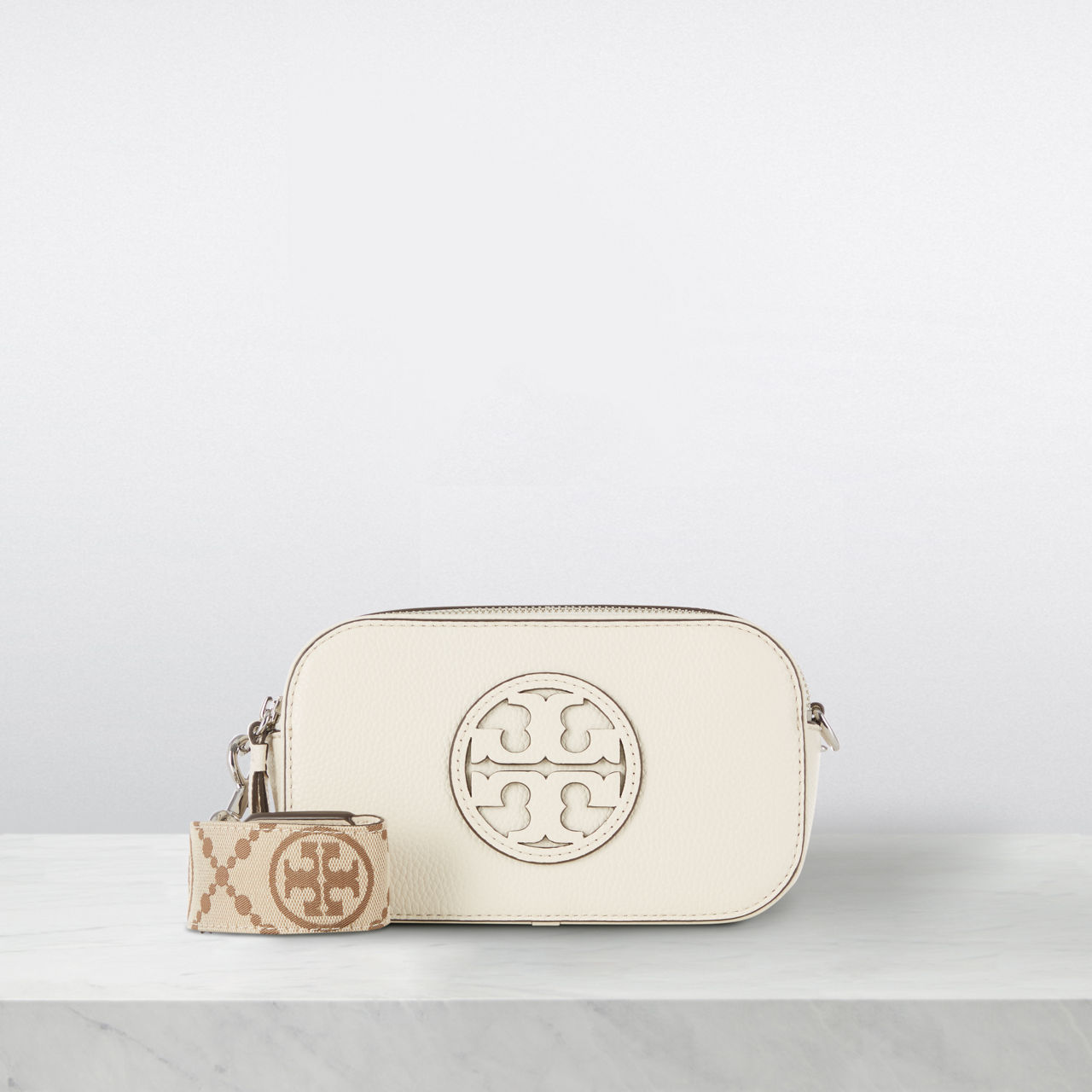 Tory Burch Crossbody Bag mit Brand-Detail (schwarz) online kaufen