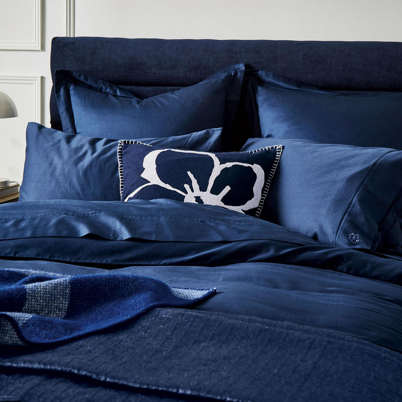 Quilted Throw Navy