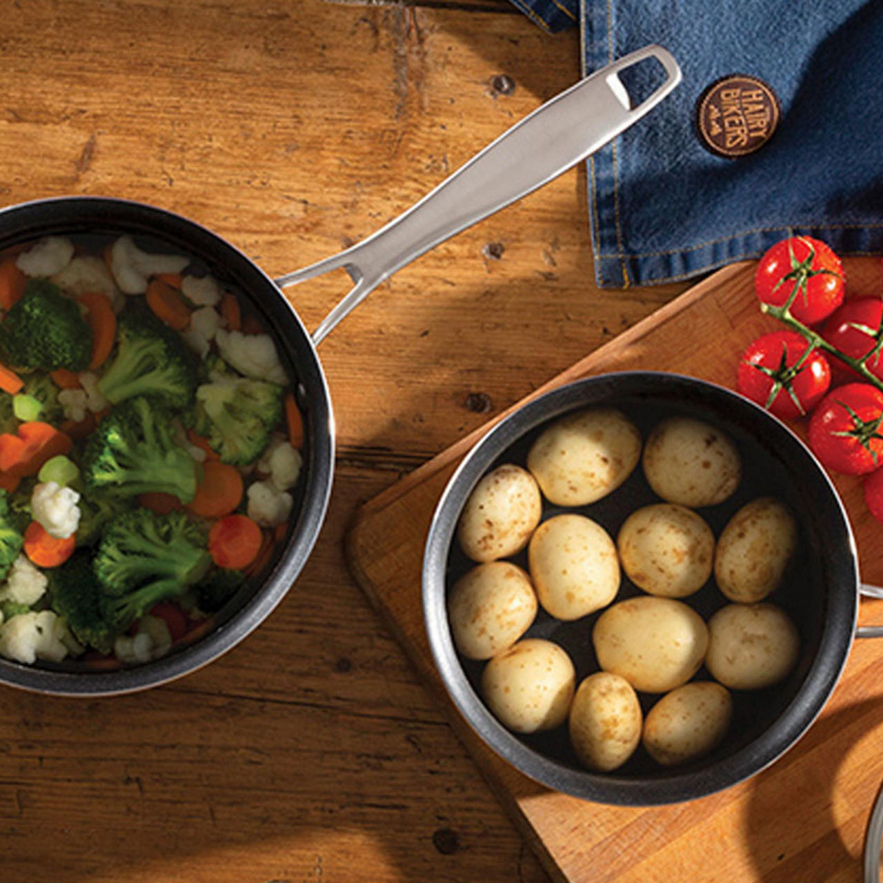 HAIRY BIKERS Three Piece Forged Pan Set