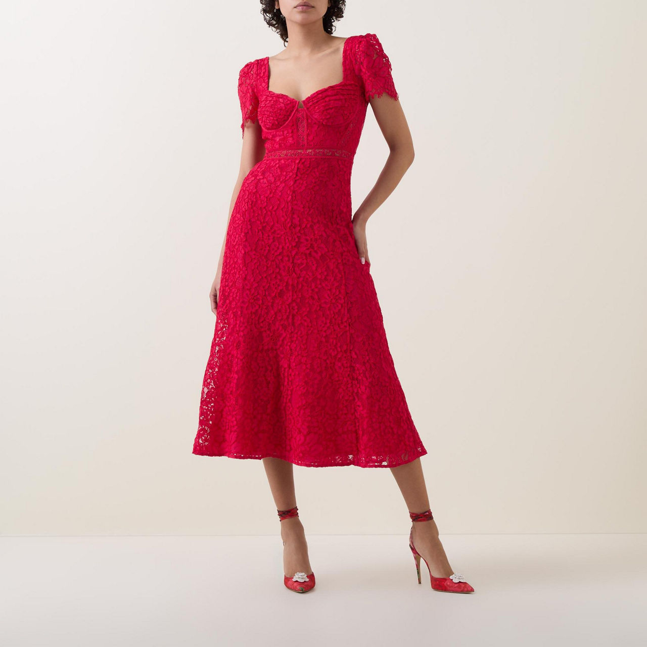 Yaile Embroidered Floral Lace Midi Dress