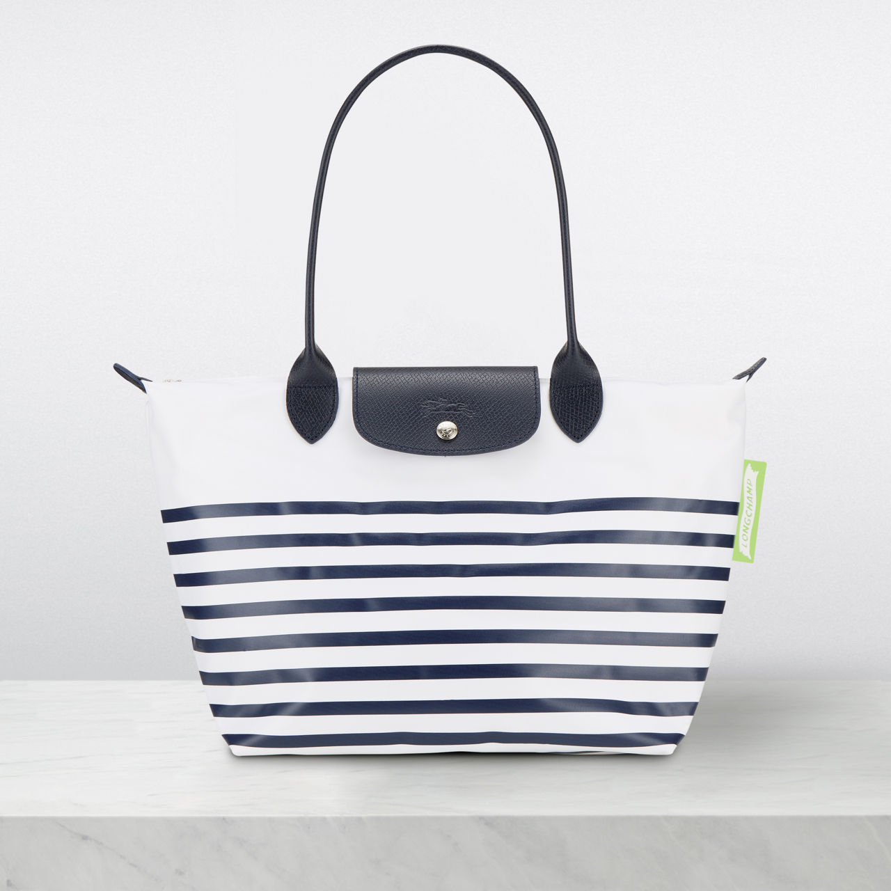 Be Linspired: Longchamp Le Pliage Shoulder Tote