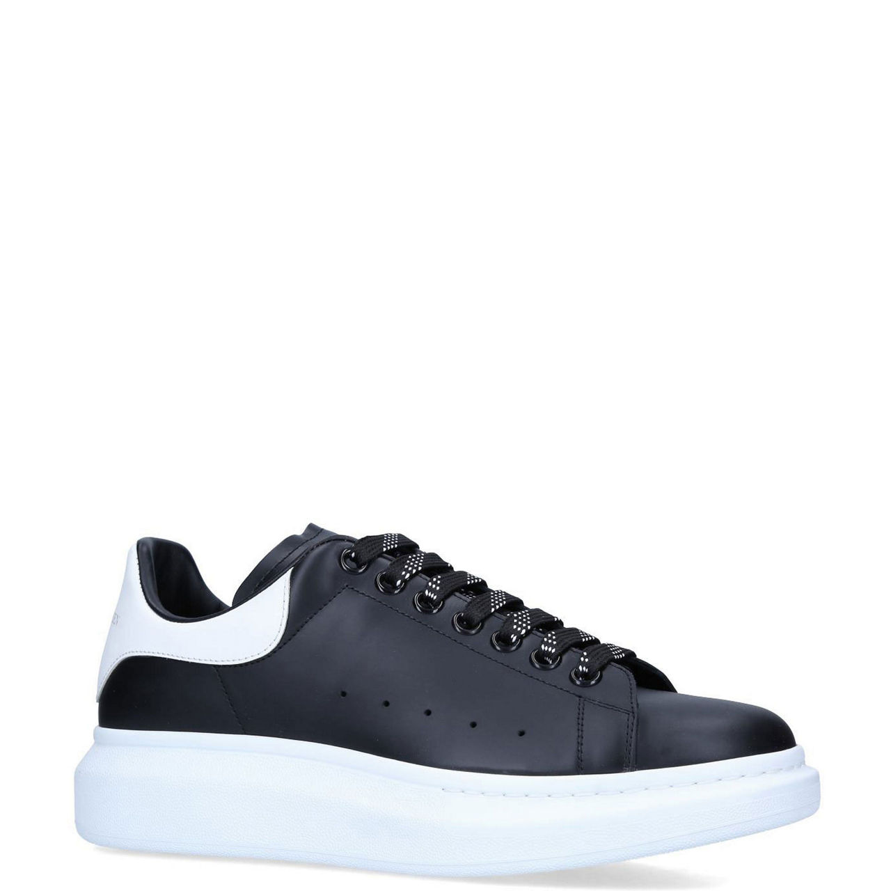 Alexander mcqueens hot sale mens trainers