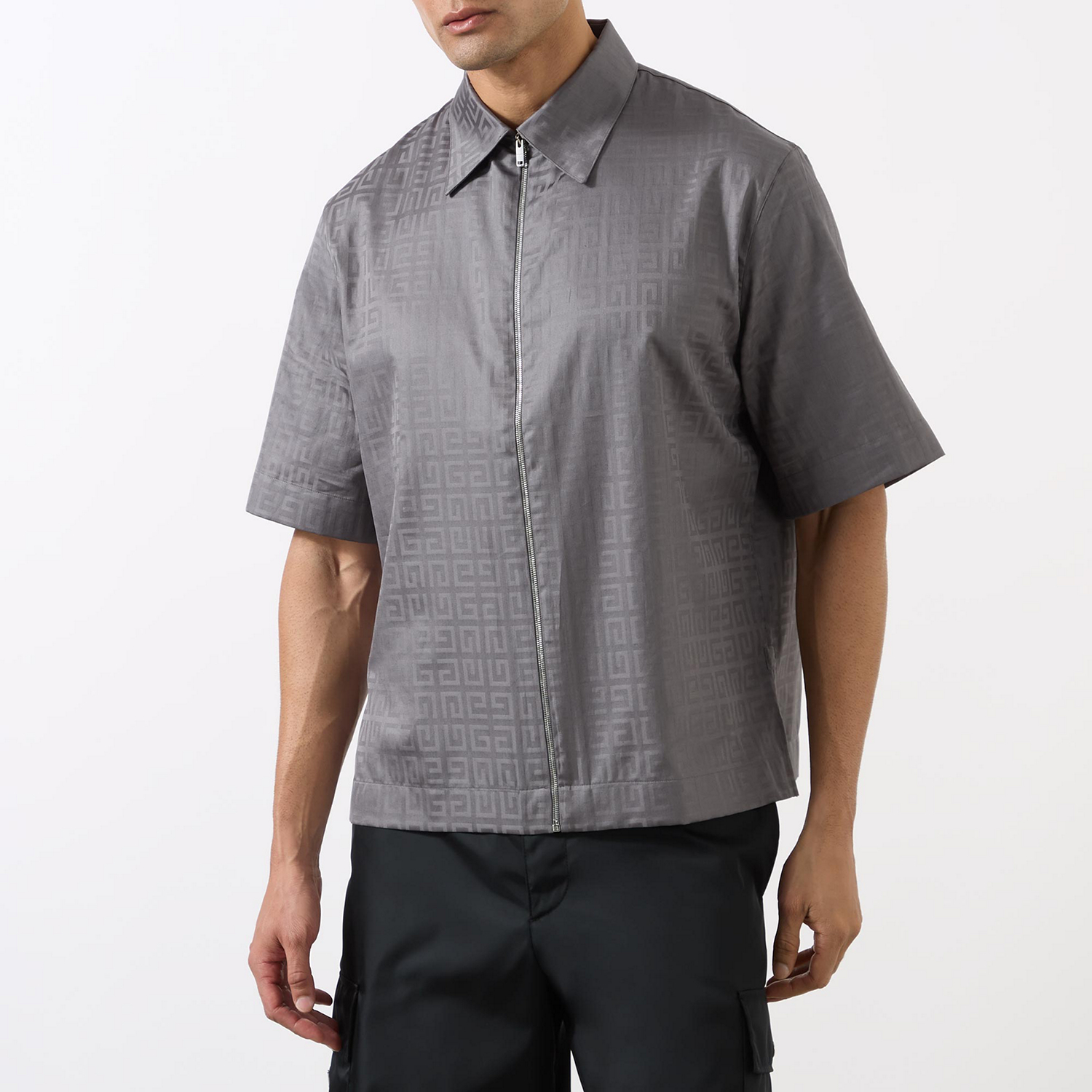 Boxy Fit Short-Sleeve Zip-Through Shirt
