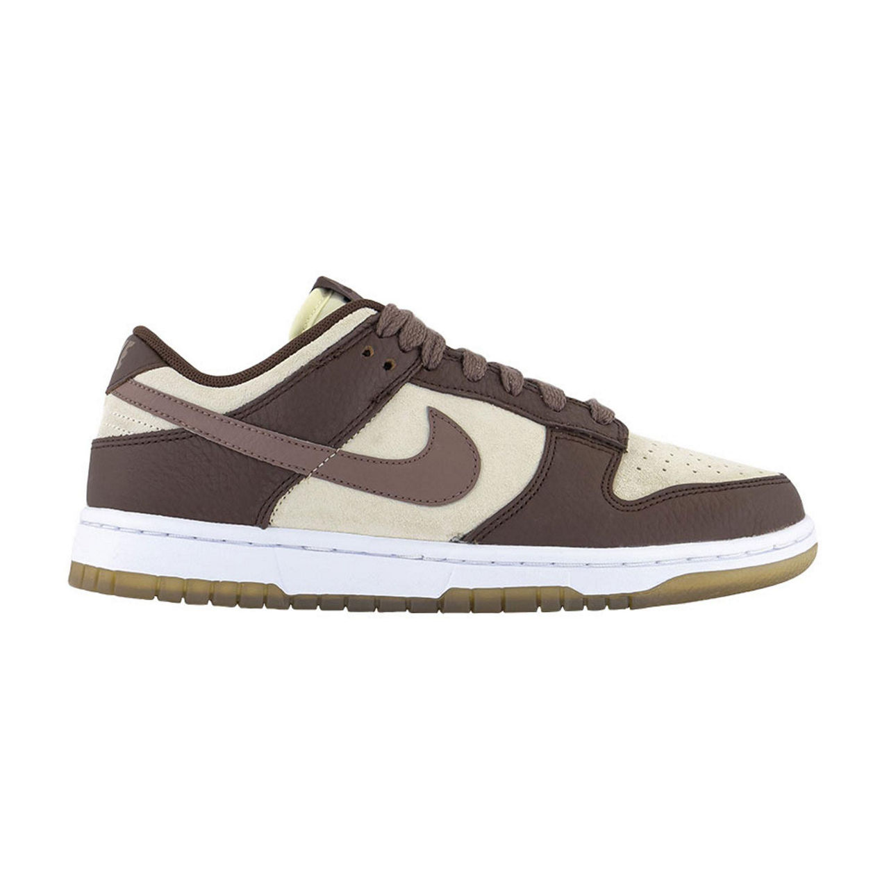 Nike trainers cheap brown