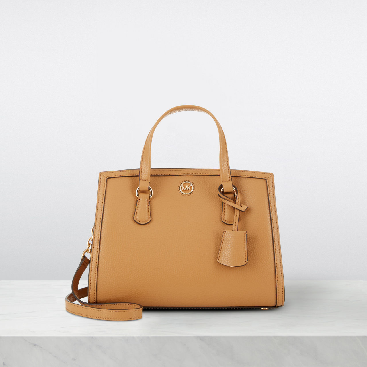 Michael kors small outlet messenger bag