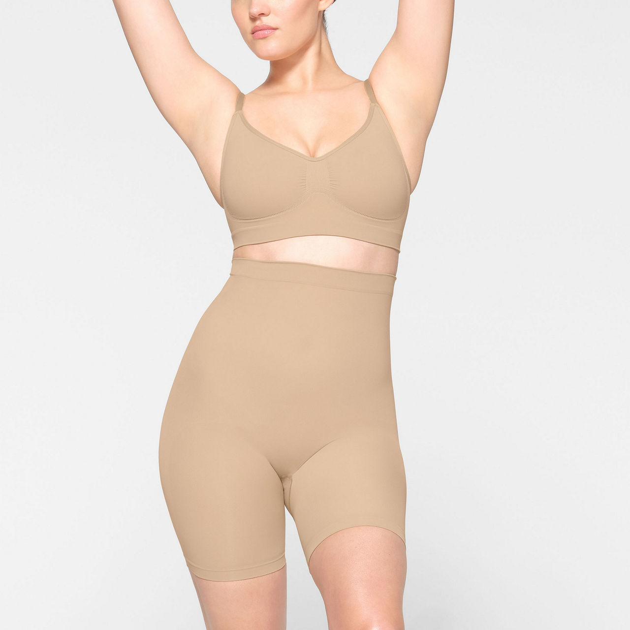 High Waisted Mid-Thigh Shaper 1.0