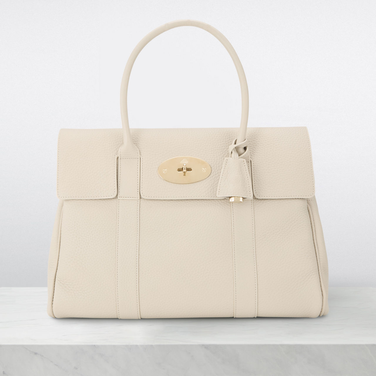 Brown thomas outlet guess bags