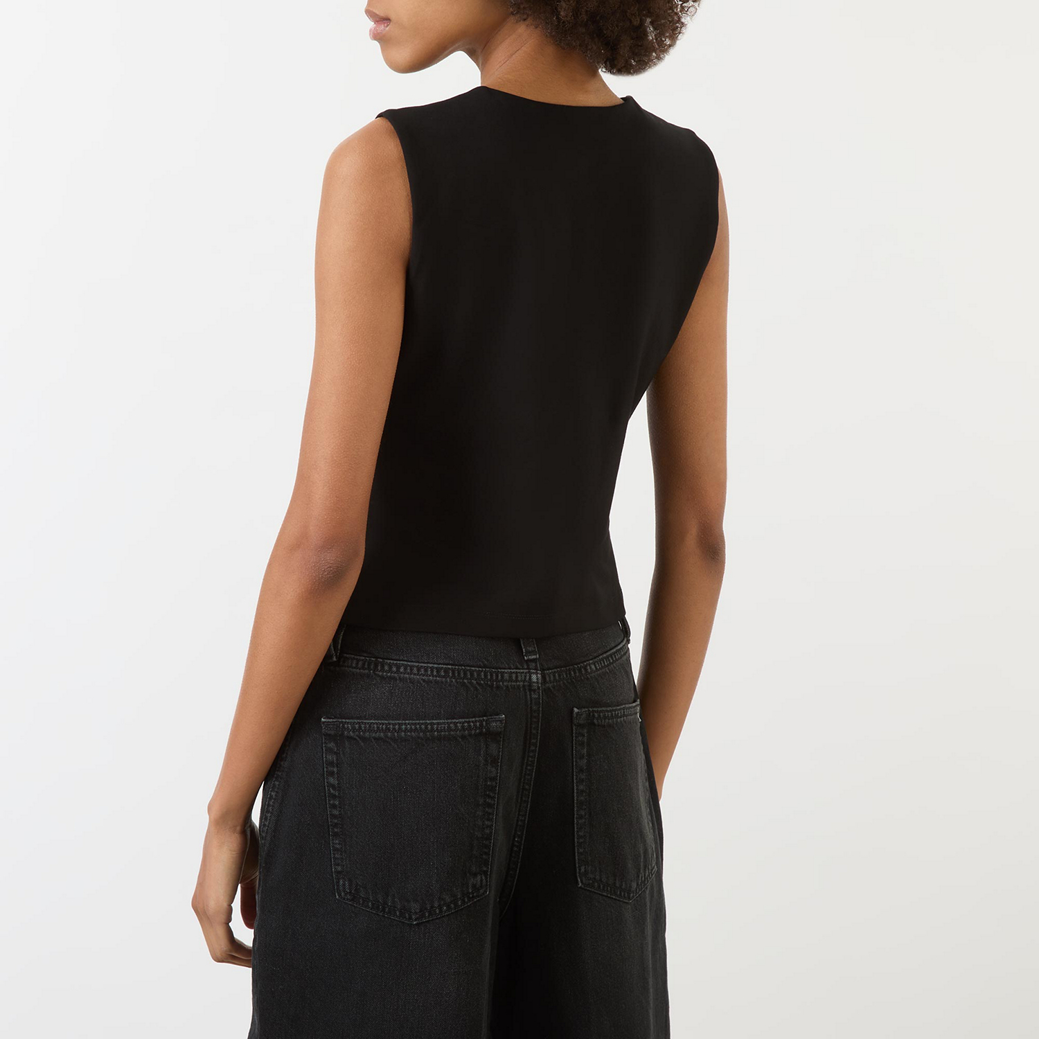 Reams Cut-Out Top
