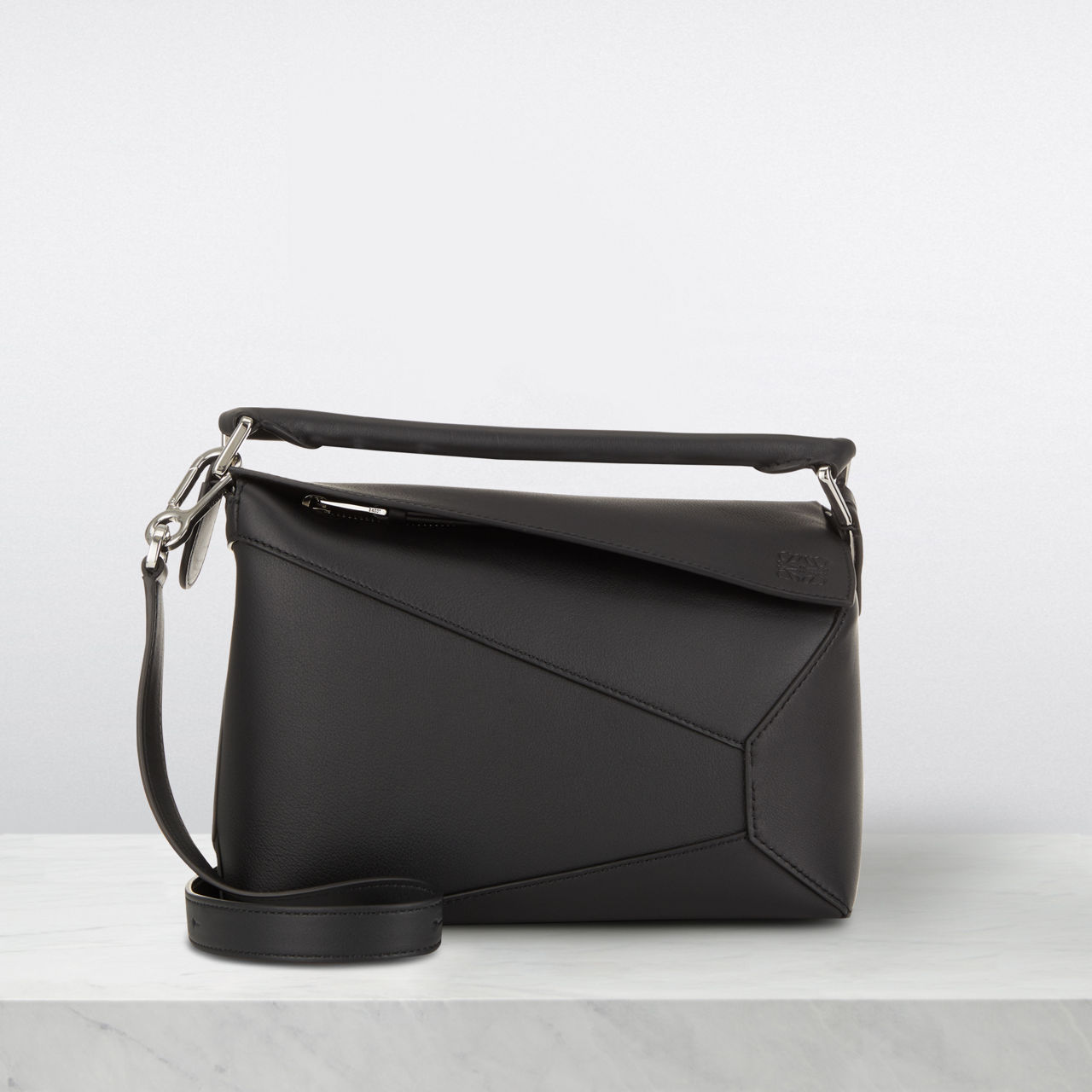 Loewe puzzle mini black sale