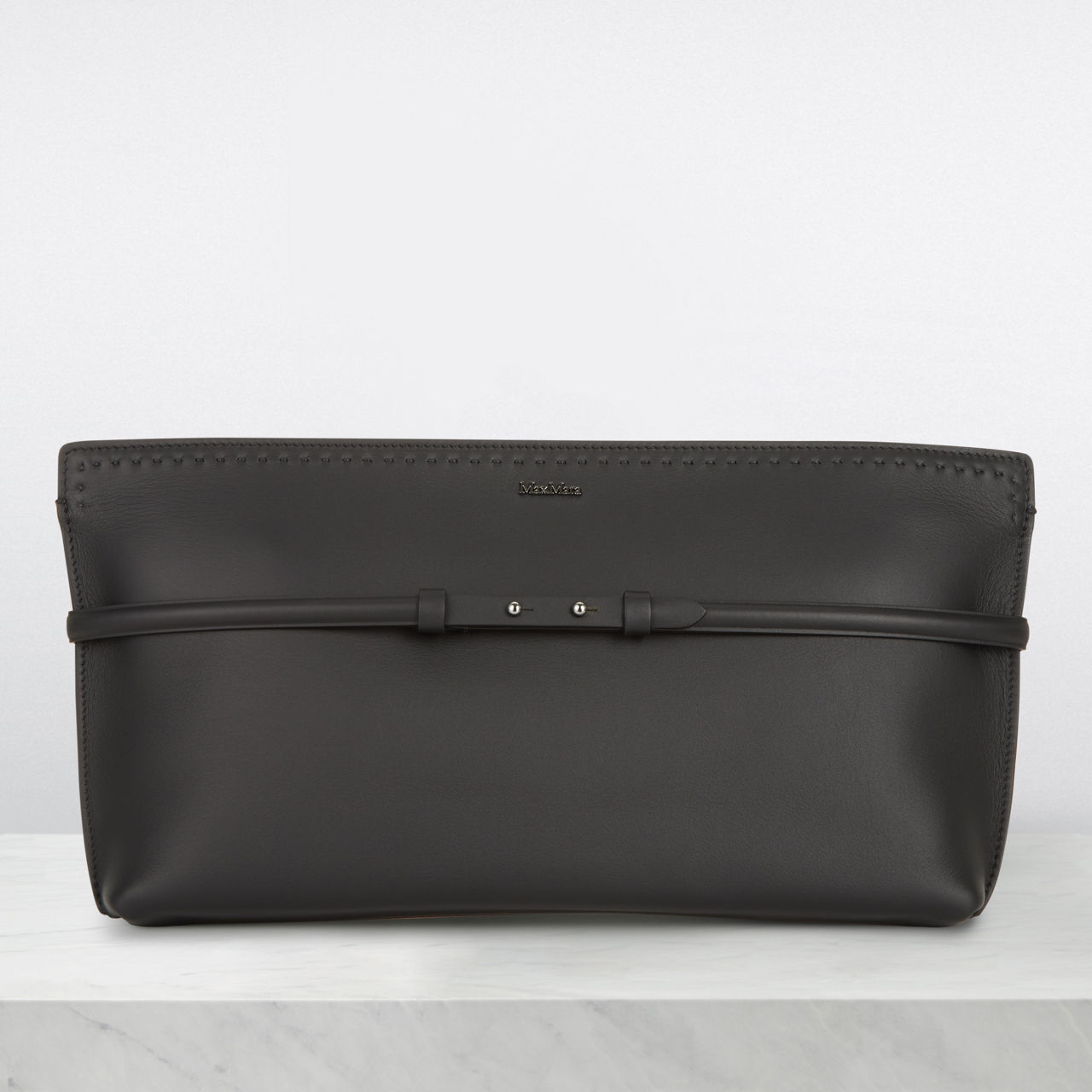 Archetipo leather clutch