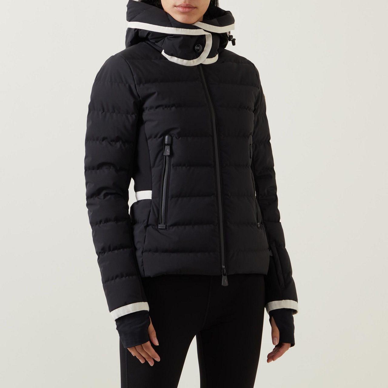 Moncler lamoura outlet