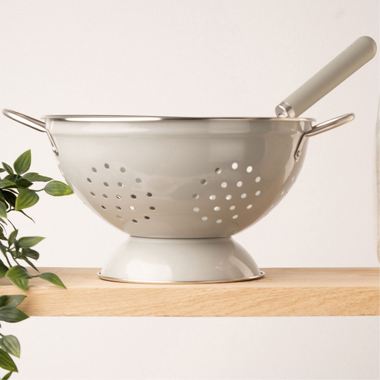 Colanders for sale discount
